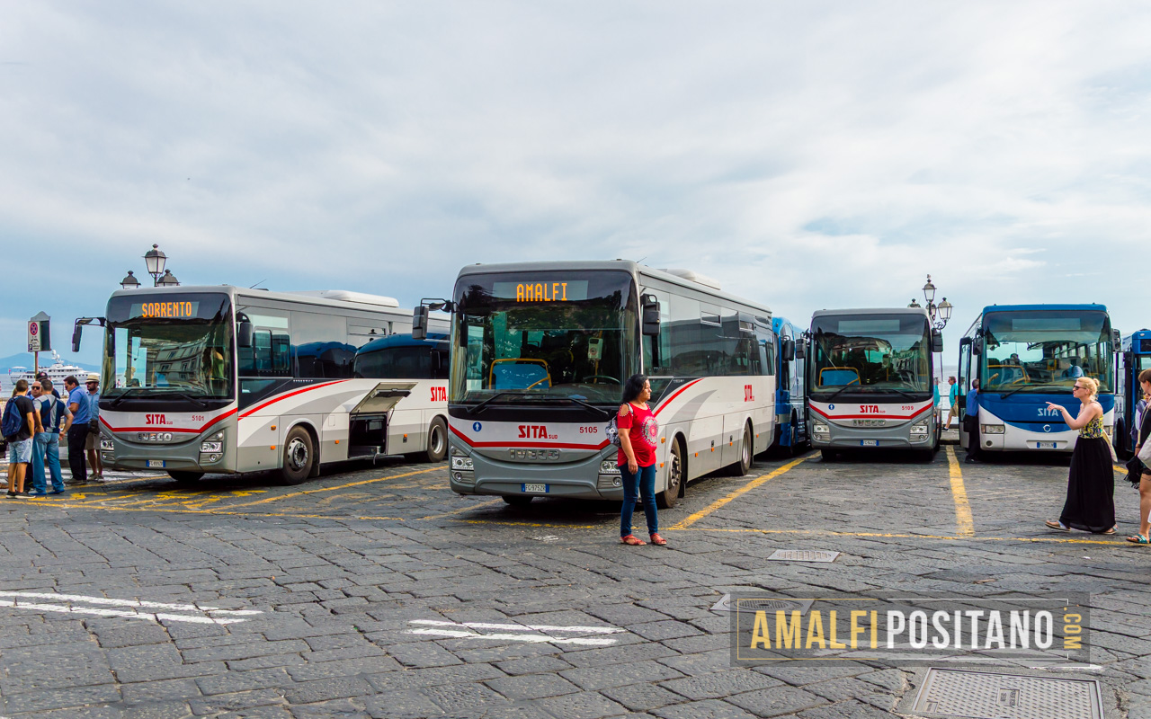 amalfi coast by bus from sorrento